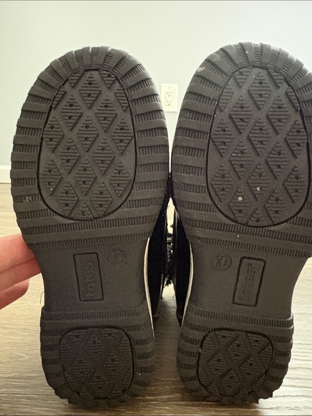 Sorel Black Glossy Kids Rain & Snow Boots with Faux Fur Trim - Picture 2 of 3